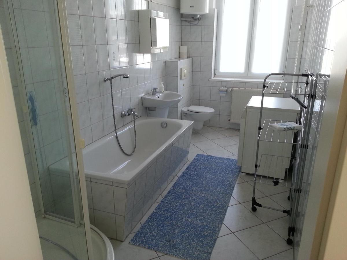 Grosse Wohnung Nossentiner Huette Ngoại thất bức ảnh